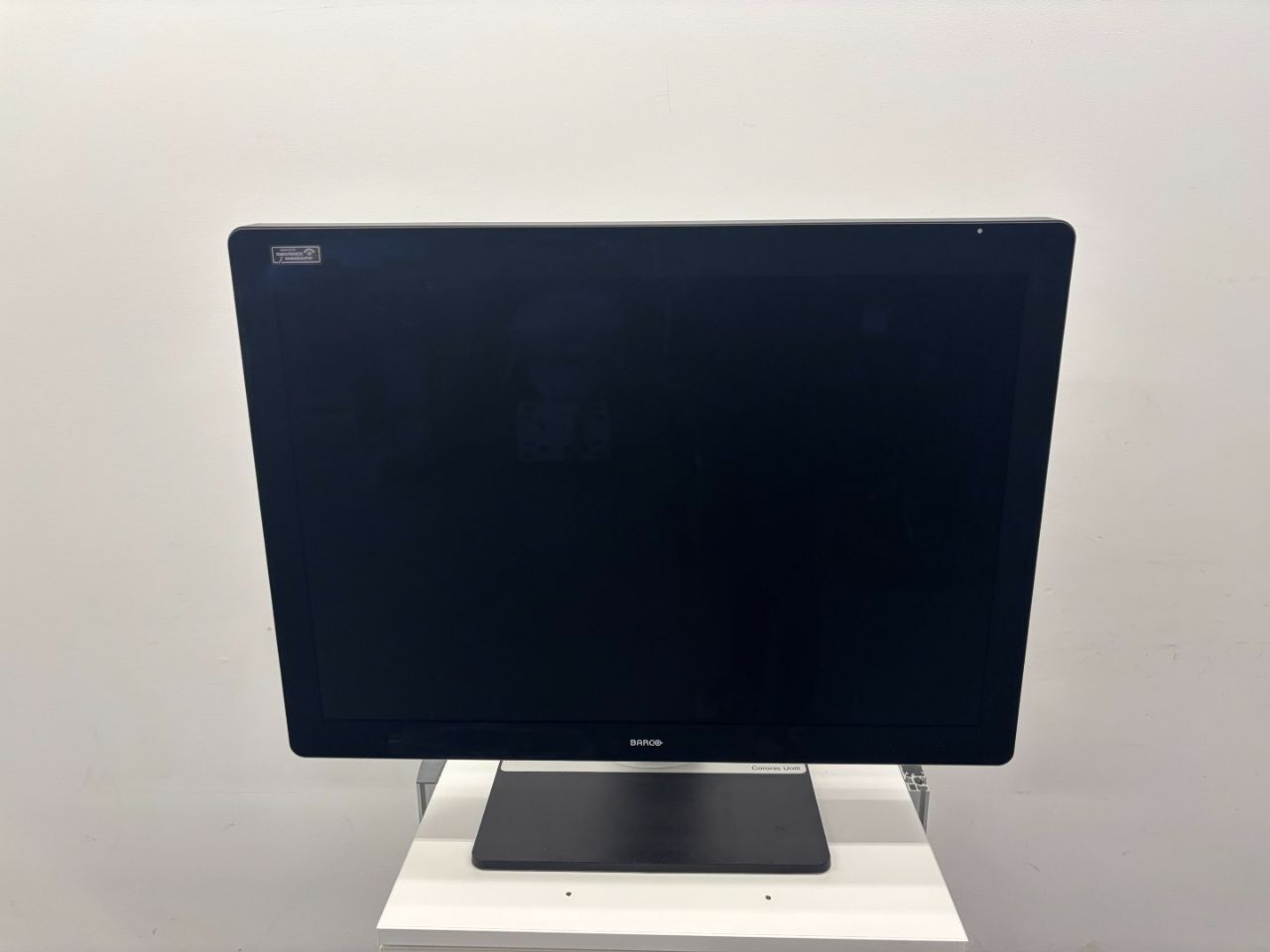 Barco MDMC-12133 33″ 12MP diagnostic monitor for PACS and breast-image