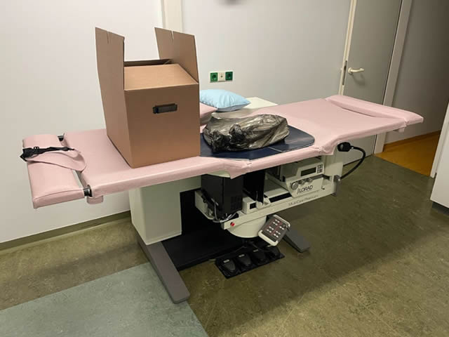 Hologic Lorad Multicare Platinum Breast Biopsy System (2007)-image